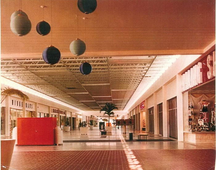 Rogers Plaza - From Wyoming Historical Commission (newer photo)